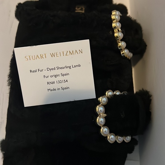 Stuart Weitzman - Picture 7 of 12